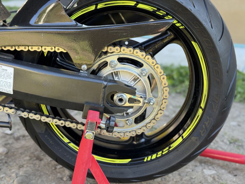 Honda CBR600 f4i 2005 Valentino Rossi