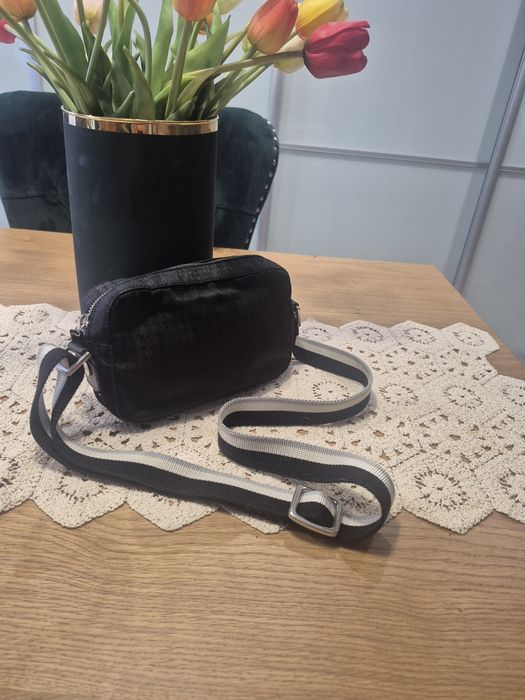 Torebka DKNY na ramię