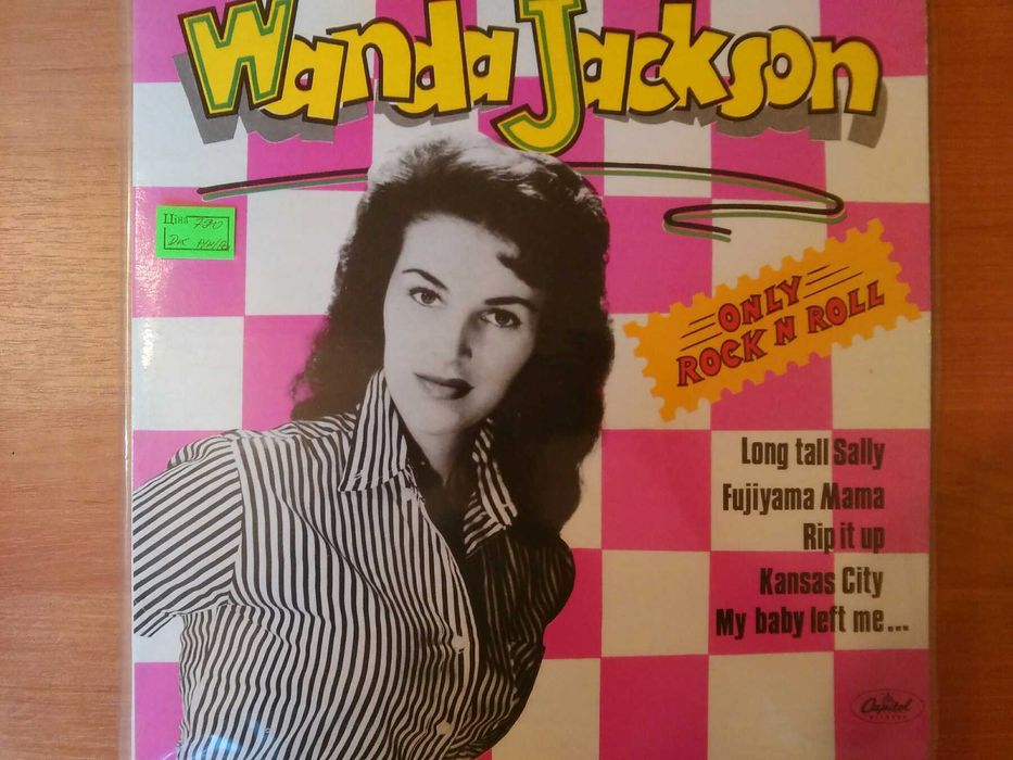 Коллекция виниловых пластинок Slipknot Smokie Cranberries Supermax