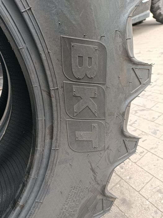 420/70R28 BKT Agri Max RT765 NOWE