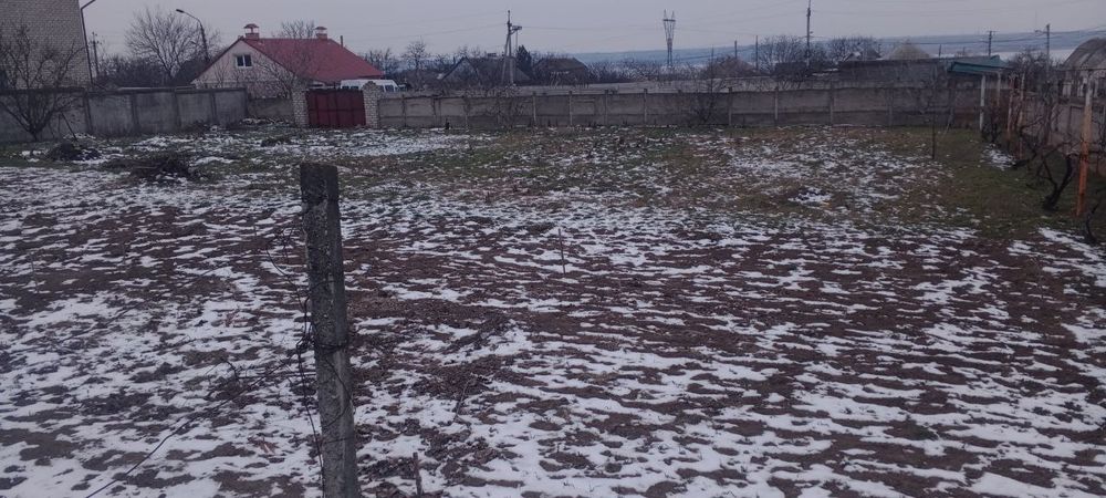 Продам земельну ділянку. Власник
