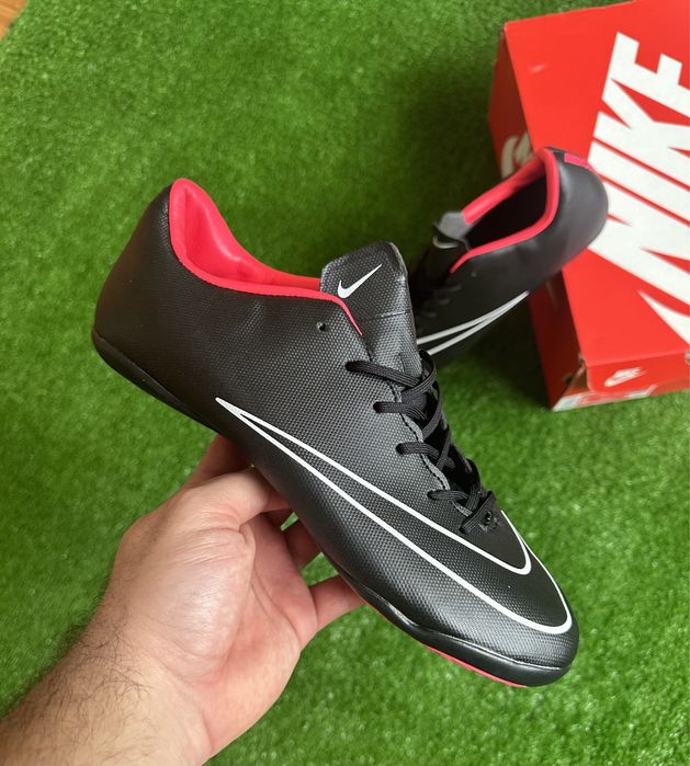 Футбольные сороконожки футзалки Nike Mercurial 40р новые найк