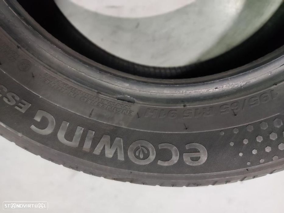 2 pneus semi novos 195-65r15 kumho - oferta dos portes