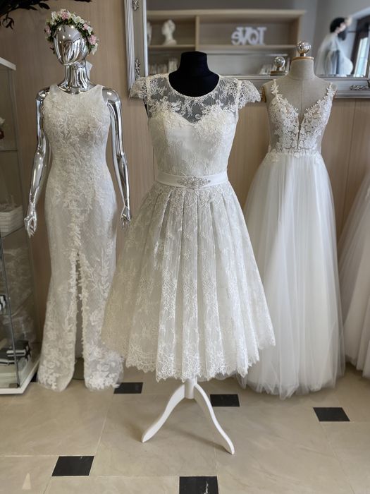 Nowa suknia ślubna vintage, długość midi