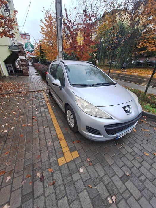 Продам Peugeot 207 SW, 2010 року, бензин 1.4