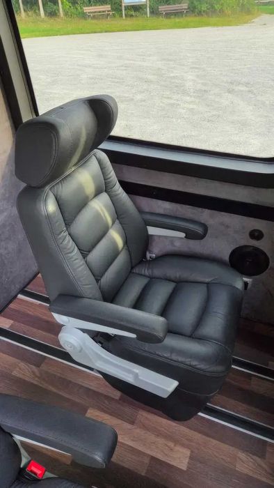 Mercedes-Benz Sprinter      2015