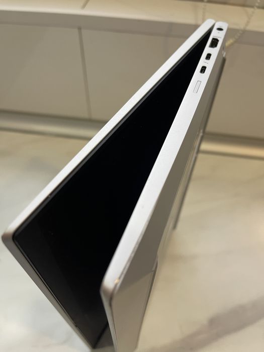 Hp Elitebook 830 G8 i7-1185G7 8Gb 256 Ssd Nvme Touch Iris Xe