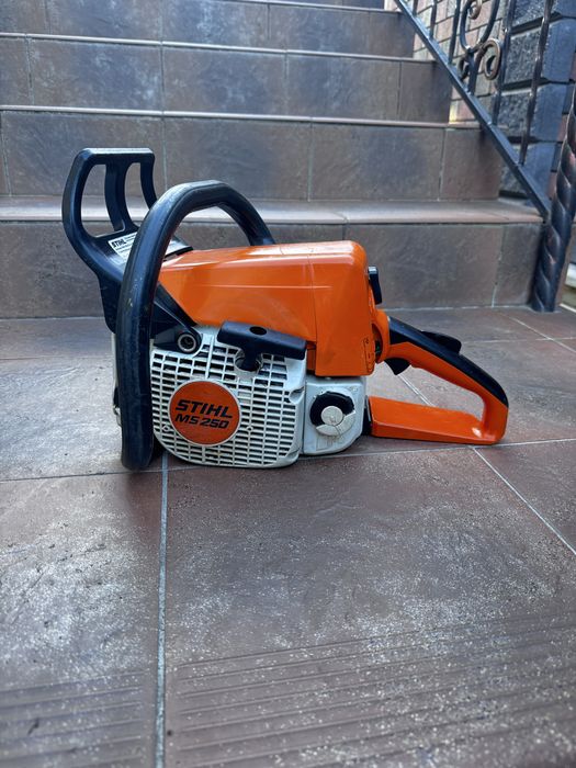 Бензопила Stihl ms 250. Штіль 250. Штиль 250