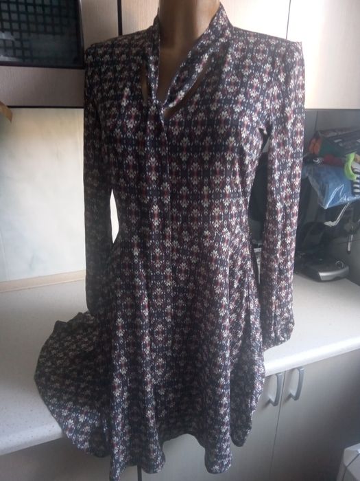 Sukienka Reserved rozmiar 36