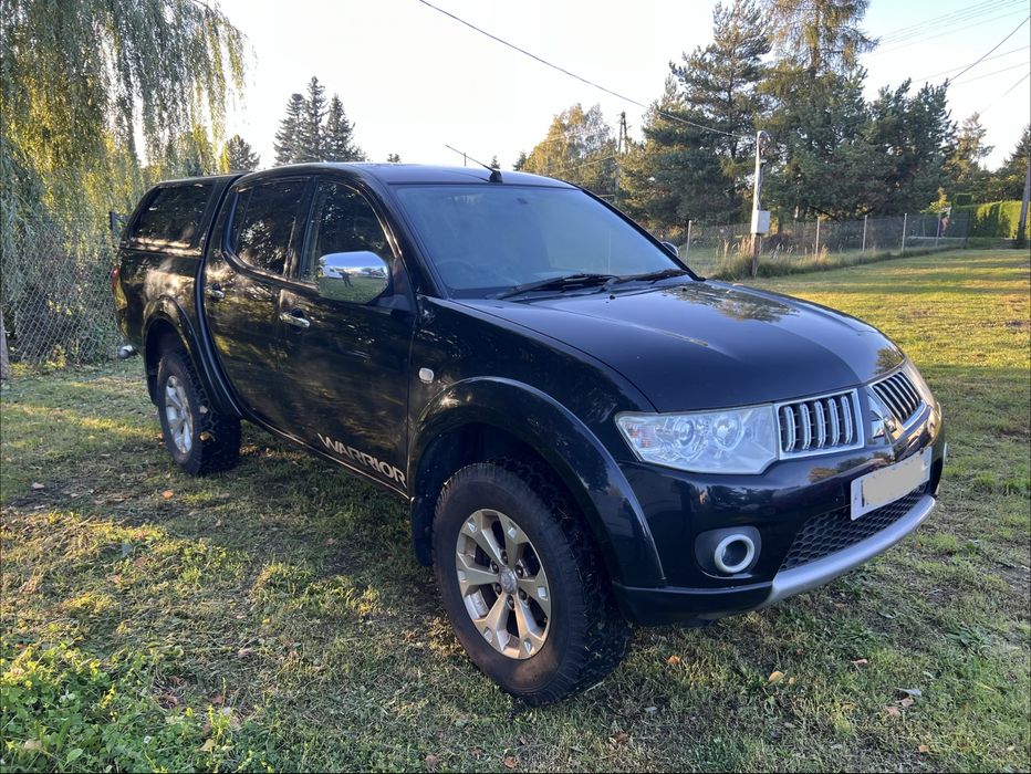 Мітсубісі л200 Mitsubishi L200 2012 рік 2.5 Д для військових