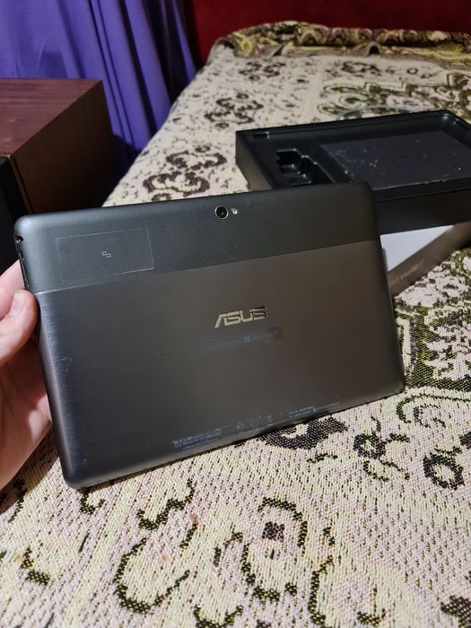 Планшет Asus VivoTab RR TF600T
