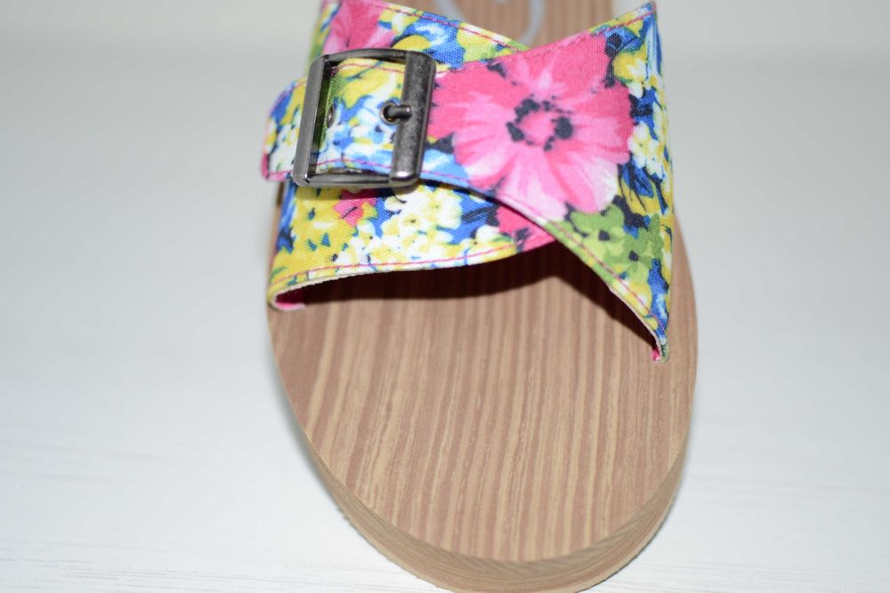 Шльопанцы Rocket Dog р.41