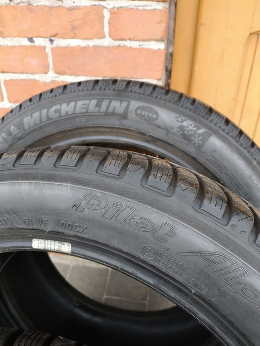 Michelin Pilot Alpin 225x50 R18