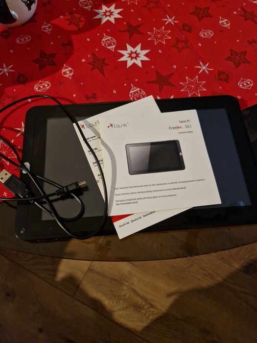 Tablet lark freeme 10.01