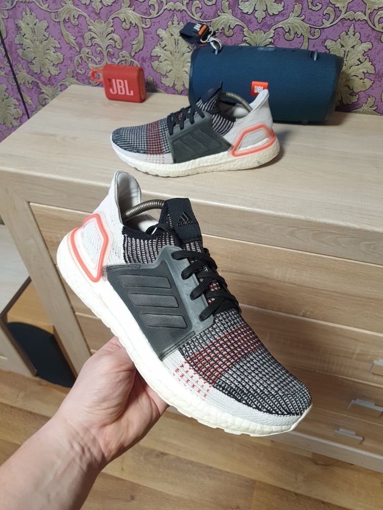 Adidas Continental Boost 42 635 Olx