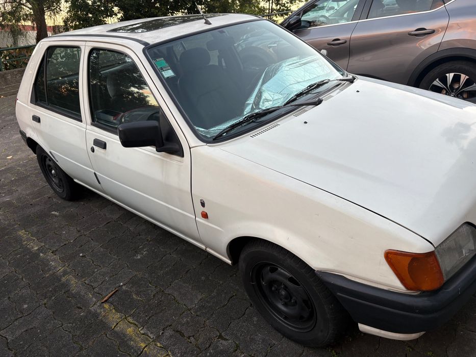 Vendo Ford Fiesta 1.4