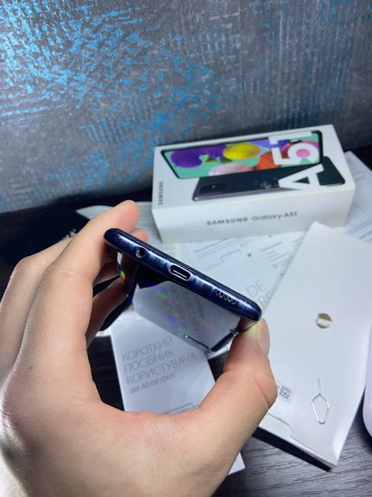 Samsung a51 6/128 ГАРНИЙ СТАН!