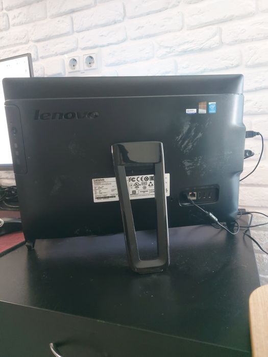 Моноблок ПК Lenovo ideacenter C20-00 19.5" WI-Fi HDD 500Гб RAM 4Гб