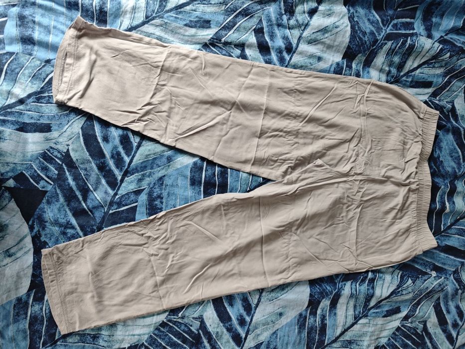 Cienkie zwiewne spodnie Primark
