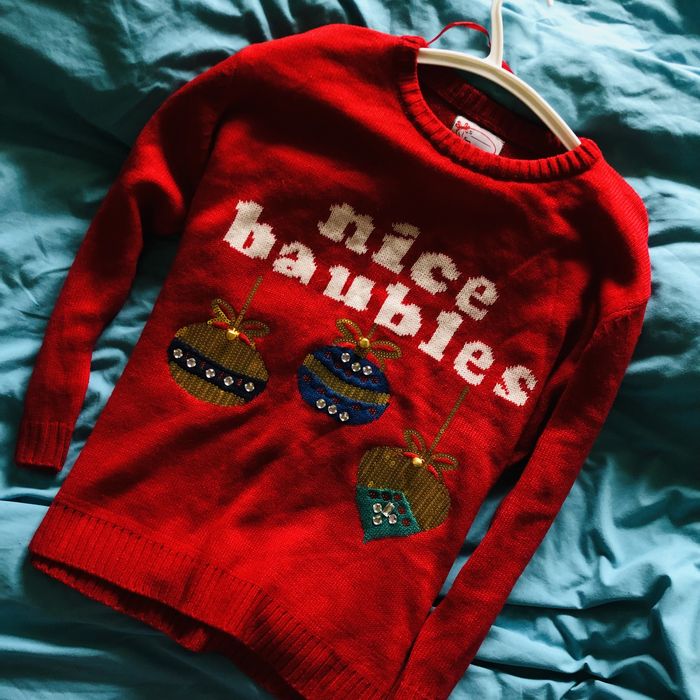 Снова и снова качественные свитера для новогодних праздников