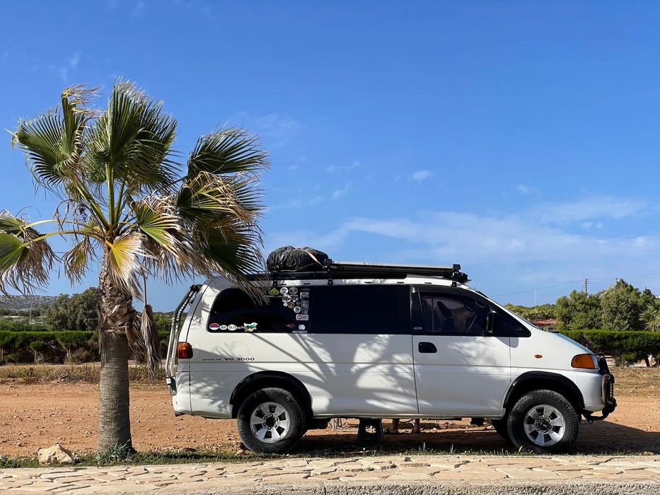 Mitsubishi Space Gear Delica L400 V6 Long Unikat wyprawowy 4x4 kamper VAN