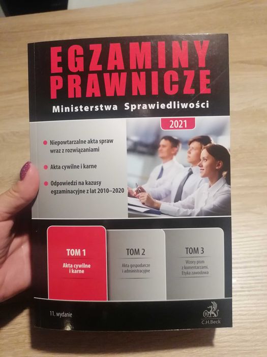 Książka Egzaminy Prawnicze Beck Akty cywilne i karne stan idealny