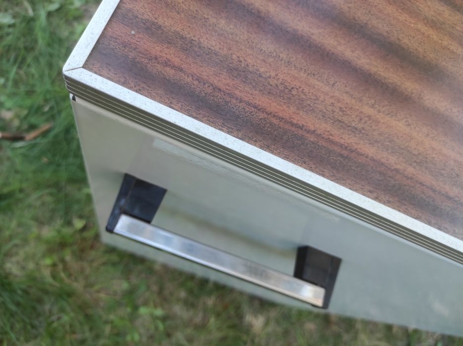 Lodówka polar 136 PRL sprawna