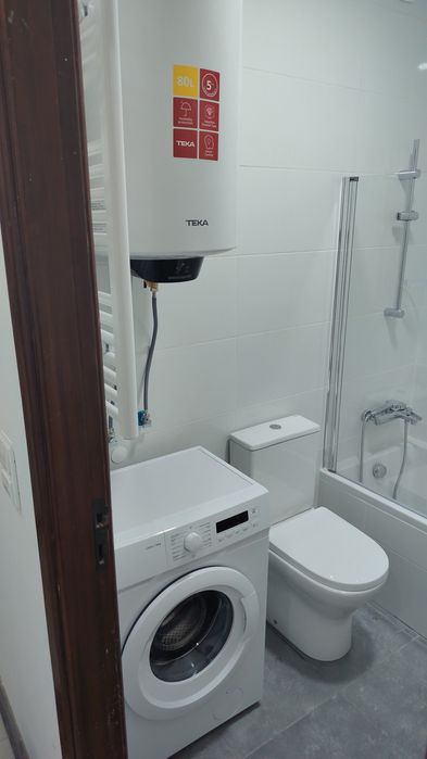 Honestidade e transparência. Pessoal qualificado para que o serviço fique em condições na primeira abordagem. Remodelações totais.