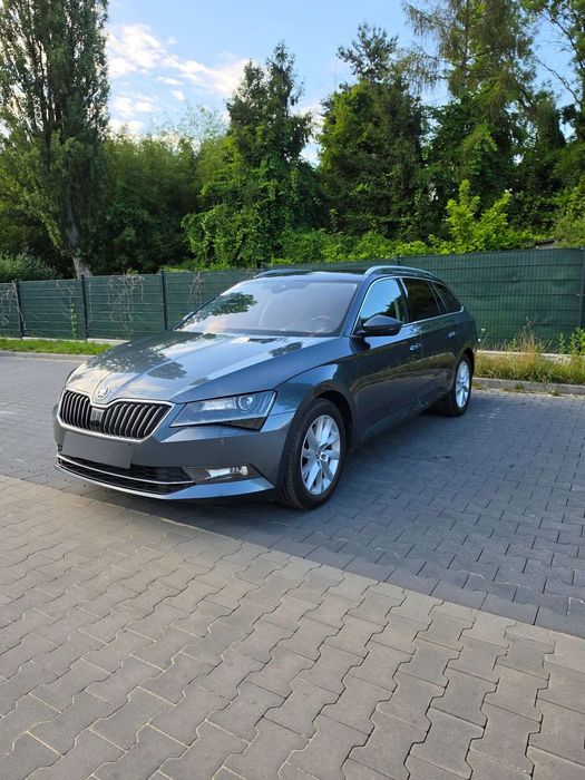 Skoda Superb Skoda Superb Salon PL Canton DSG 190KM