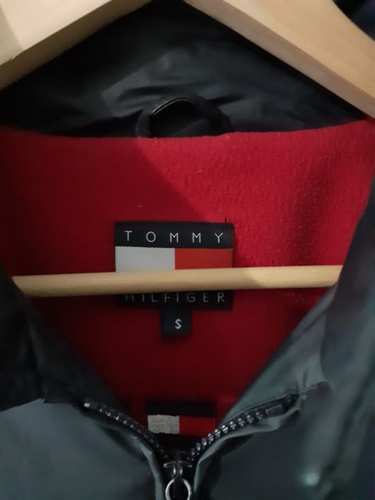 Casaco Tommy Hilfiger Tamanho S Europeu