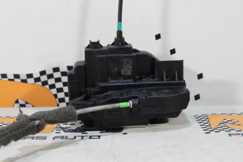 Fechadura / fecho porta trás direito NISSAN Qashqai/Qashqai+2 I (J10,