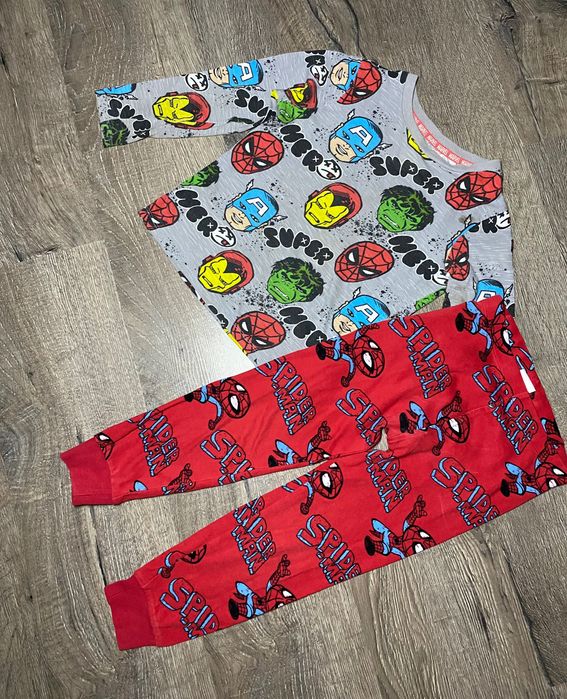 Піжама Марвел бавовняна хлопчику 4-5р. Комплект кофта-штани
