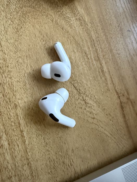 AirPods Pro2 ライトニング　中古品 AirPods Pro 2 generacji (wersja Lightning) Podkowa Leśna • OLX.pl