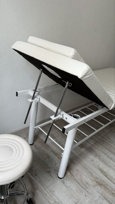 Кушетка универсальная