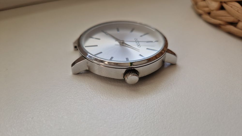 Zegarek Oozoo w ładnym stanie