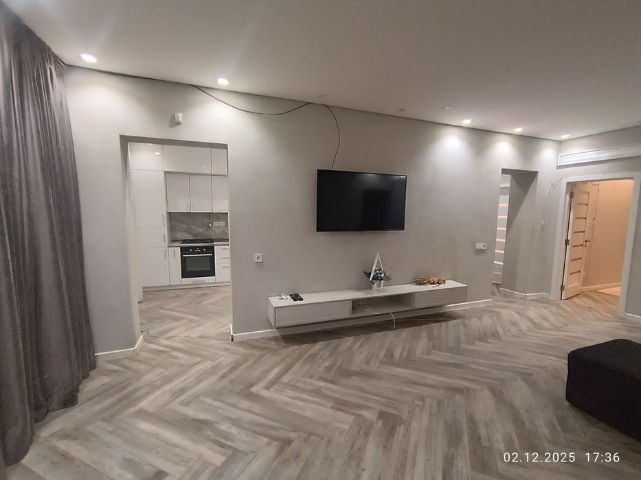 В Продажу  1/2 АВТОРСЬКИЙ проект