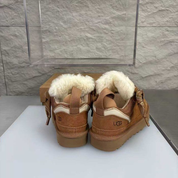 UGG Lowmel Sand r.41