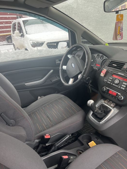 Ford C-max автомобіль