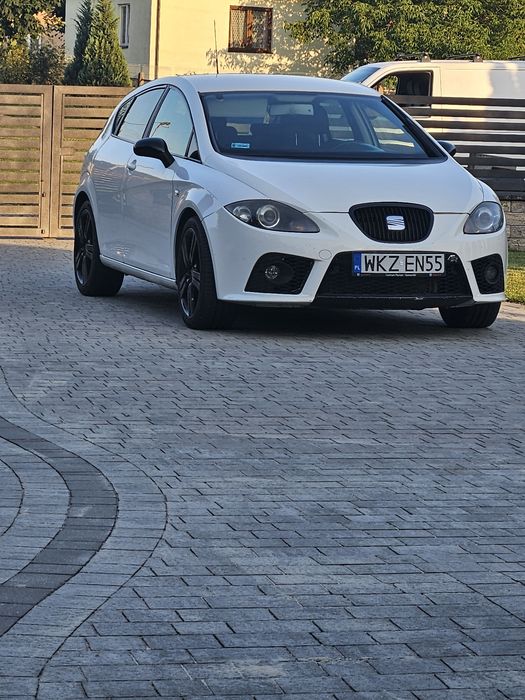 Sprzedam Seat leon FR 2.0 200 km