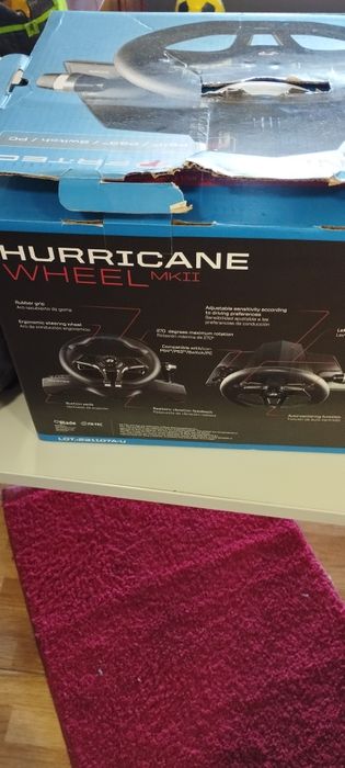 Vendo volante Hurricane