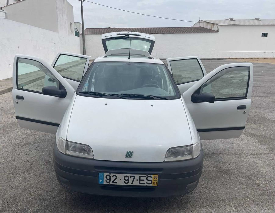 Fiat Punto SX (1995) – Apenas 60.000 km | Certificado Histórico (Isento IUC)