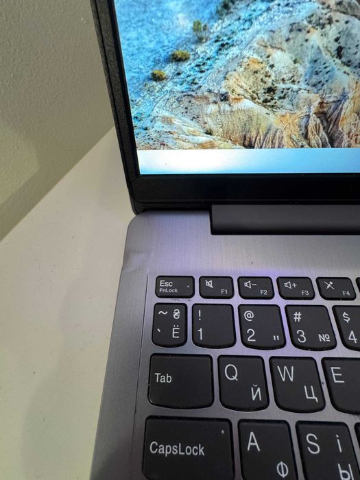 Lenovo IdeaPad 3 / i3 11 gen / 8GB RAM / SSD 256GB / FHD IPS 15"