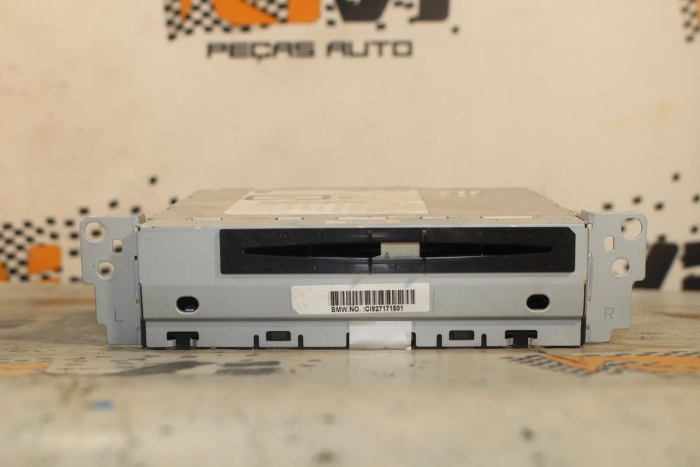 Rádio / auto-rádio BMW 1 (F20)