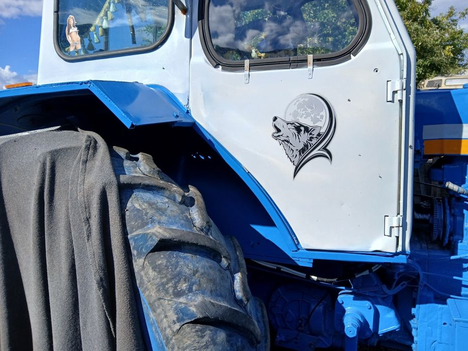 ЮМЗ 6Л в хорошому стані