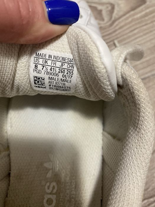 Продам кросівки Adidas