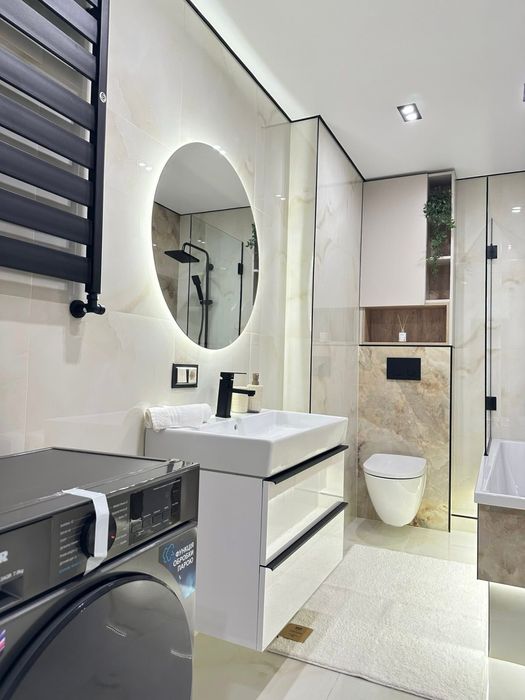 Сучасна стильна новенька квартирка