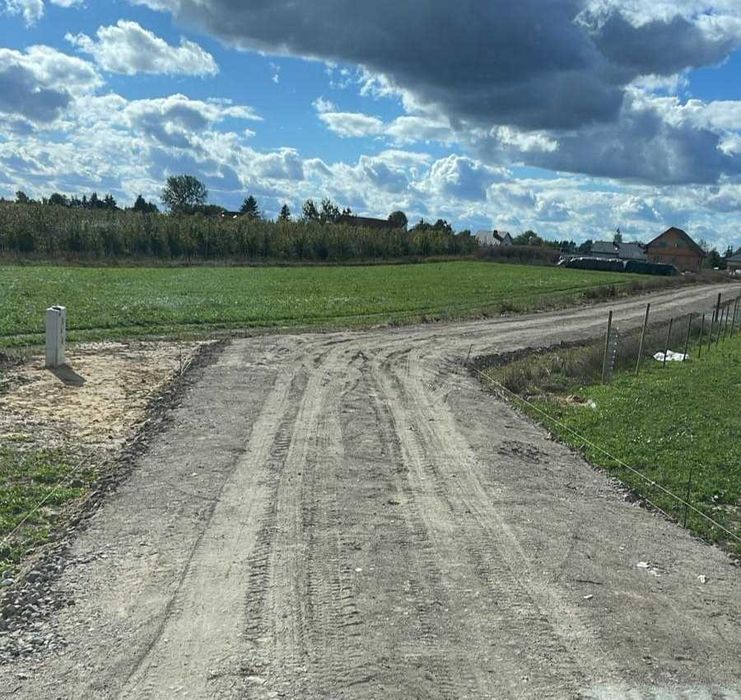 Kruszywa Budowlane i Drogowe – Piasek, Żwir, Tłuczeń | TRANSPORT 2-26t