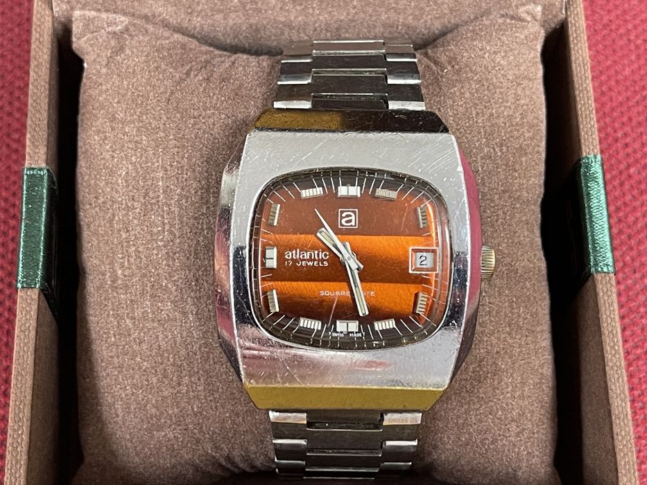 Zegarek Atlantic Square Date z Lat 70