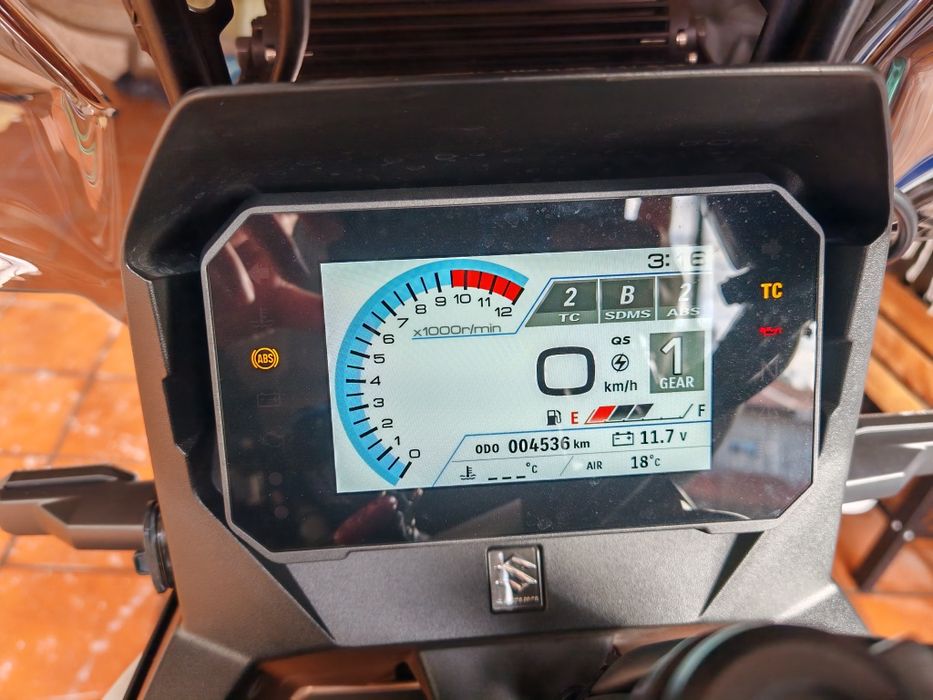 Suzuki V-strom 800 DE Heritage Limited Edition