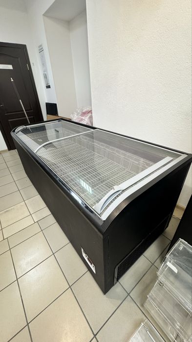 Продам Морозильную камеру